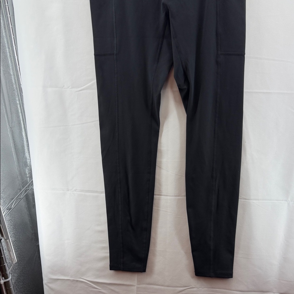 Til You Collapse High-Rise Black Pocket Leggings Size Medium-NWT - Picture 3 of 10